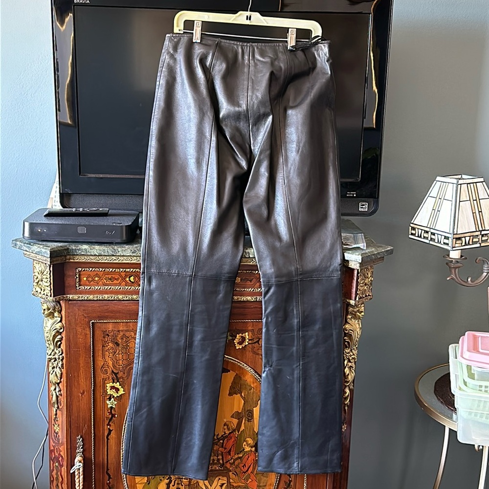 Black leather woman’s pants - size 12
